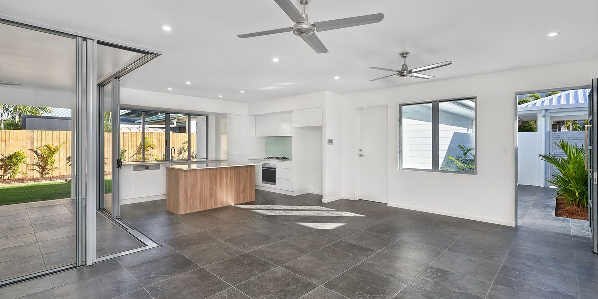 74 B Moore Road, Kewarra Beach, QLD 4879 AUS