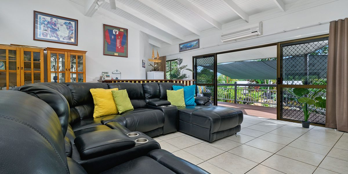 24 Moresby Street, Trinity Beach, QLD 4879 AUS