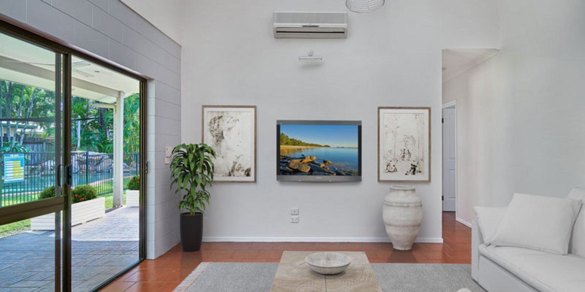 25 Rabaul Street, Trinity Beach, QLD 4879 AUS