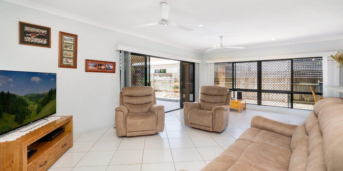 2 Bingil Close, Kewarra Beach, QLD 4879 AUS