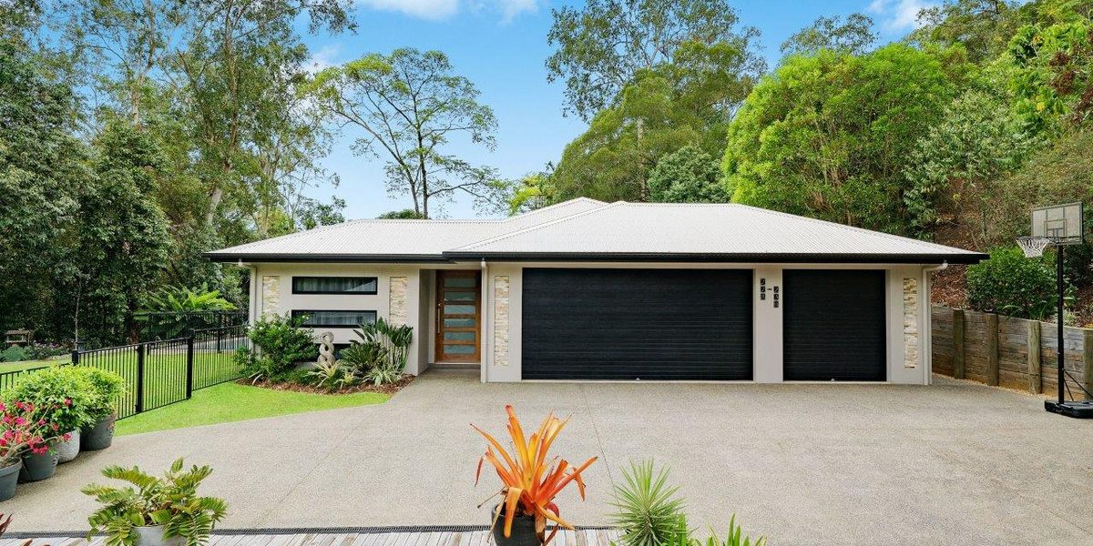 228-230 Panguna Street, TRINITY BEACH, QLD 4879 AUS
