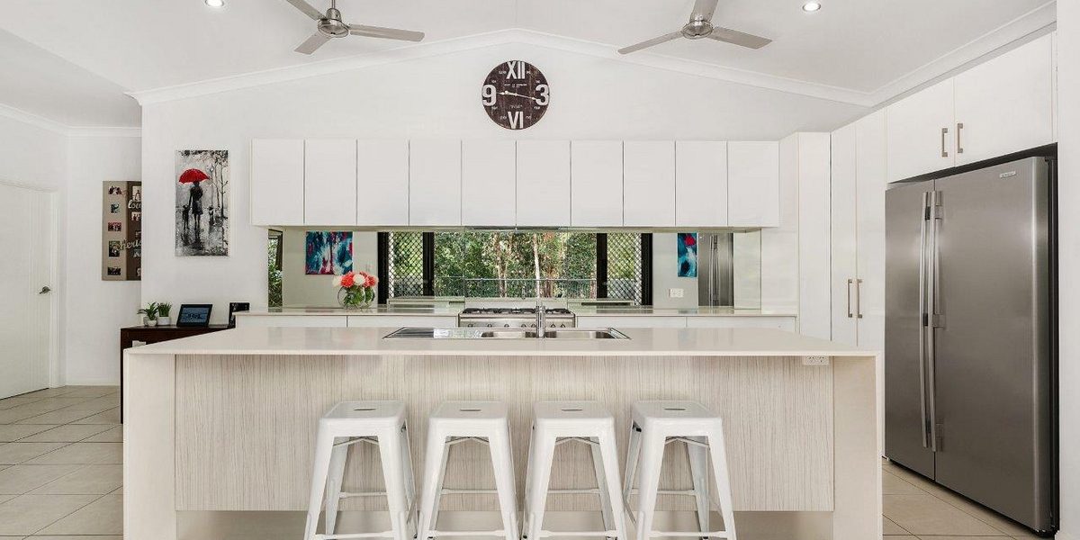 228-230 Panguna Street, TRINITY BEACH, QLD 4879 AUS