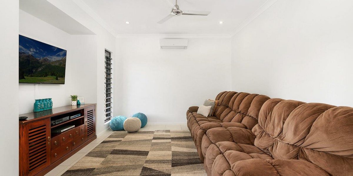 228-230 Panguna Street, TRINITY BEACH, QLD 4879 AUS