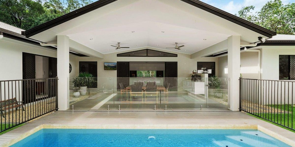 228-230 Panguna Street, TRINITY BEACH, QLD 4879 AUS