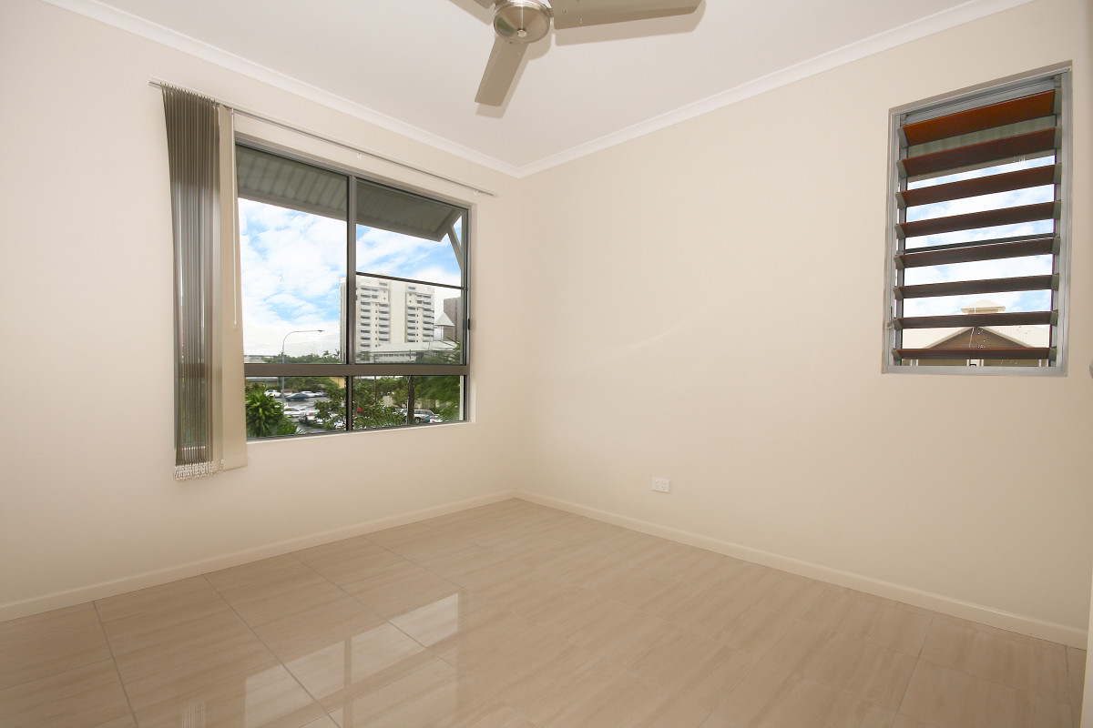 5/242 Grafton Street, Cairns North, QLD 4870 AUS