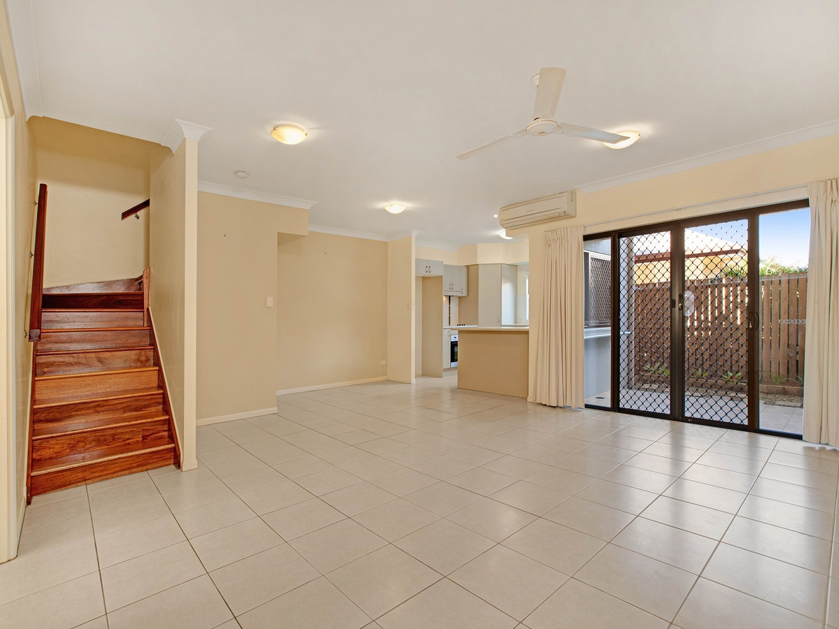 2/57 Madigans Drive, Mount Sheridan, QLD 4868 AUS