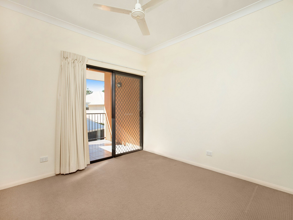 2/57 Madigans Drive, Mount Sheridan, QLD 4868 AUS