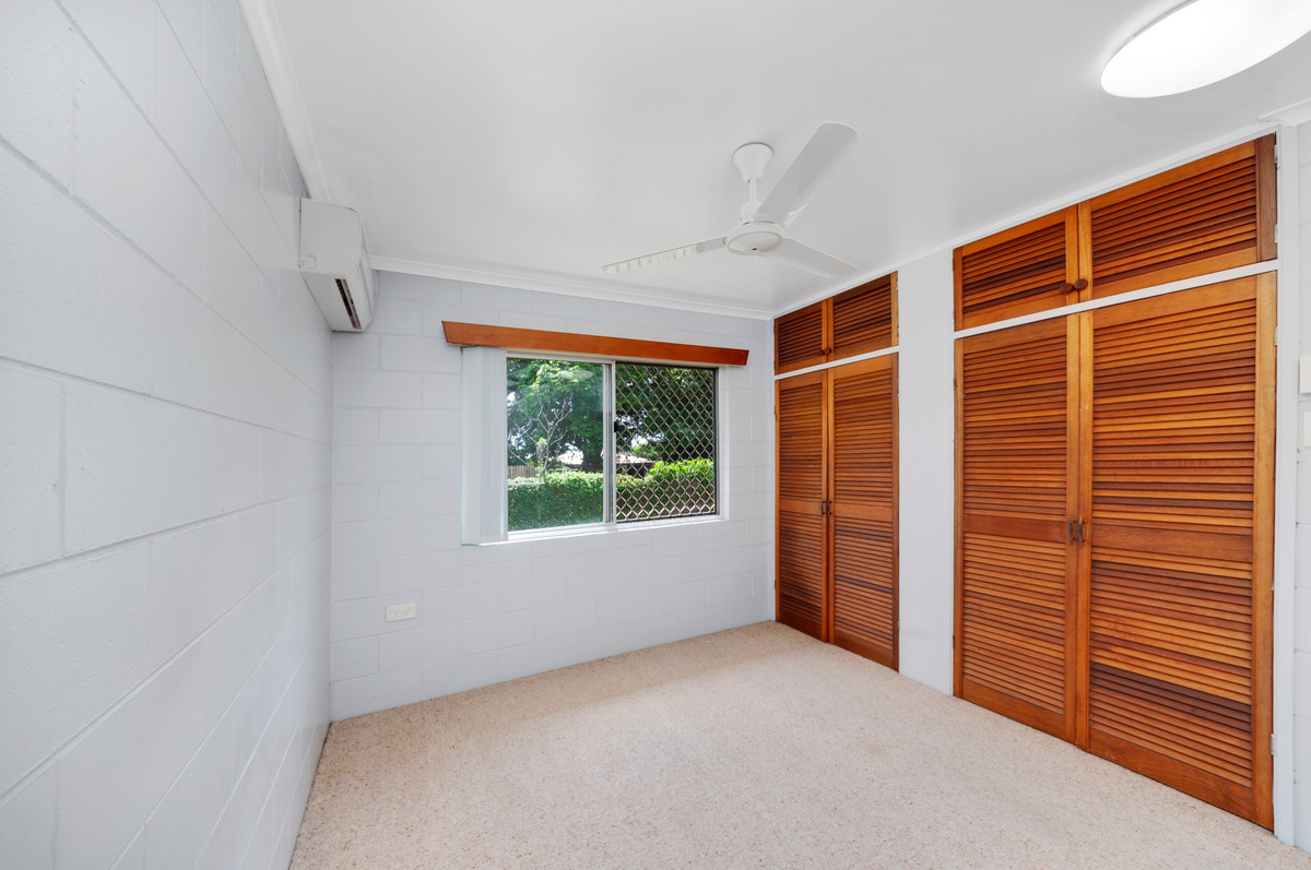 2/2 Pearl Close, Bayview Heights, QLD 4868 AUS