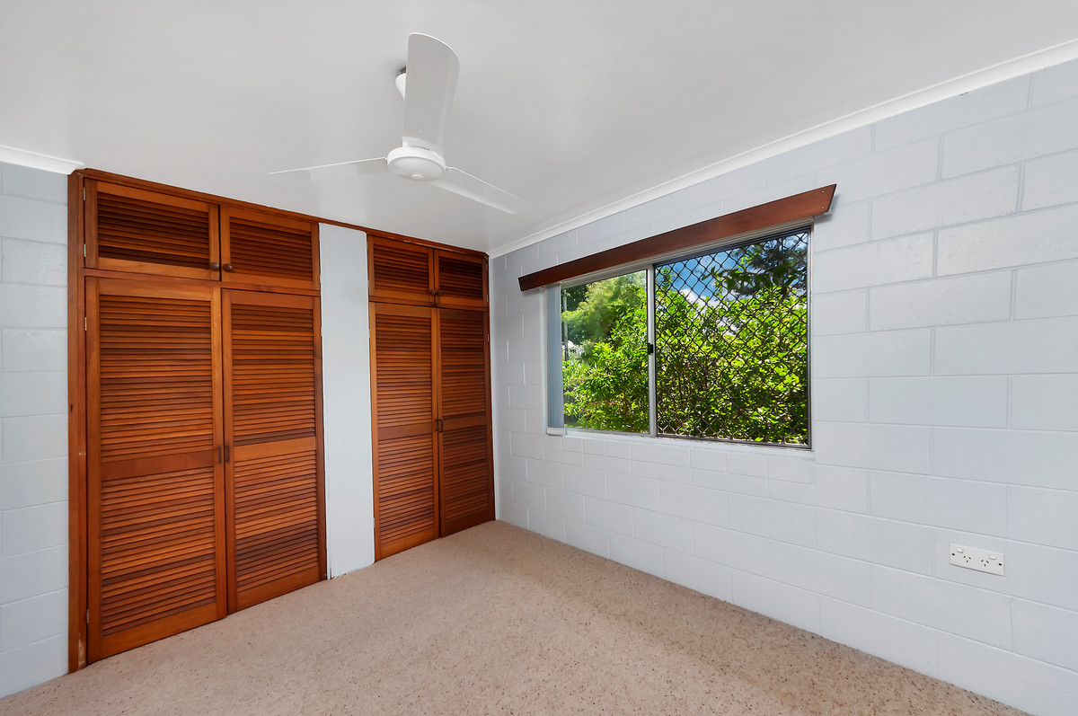2/2 Pearl Close, Bayview Heights, QLD 4868 AUS