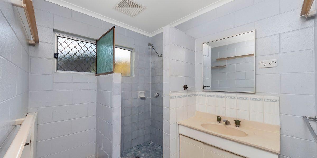 2/2 Pearl Close, Bayview Heights, QLD 4868 AUS