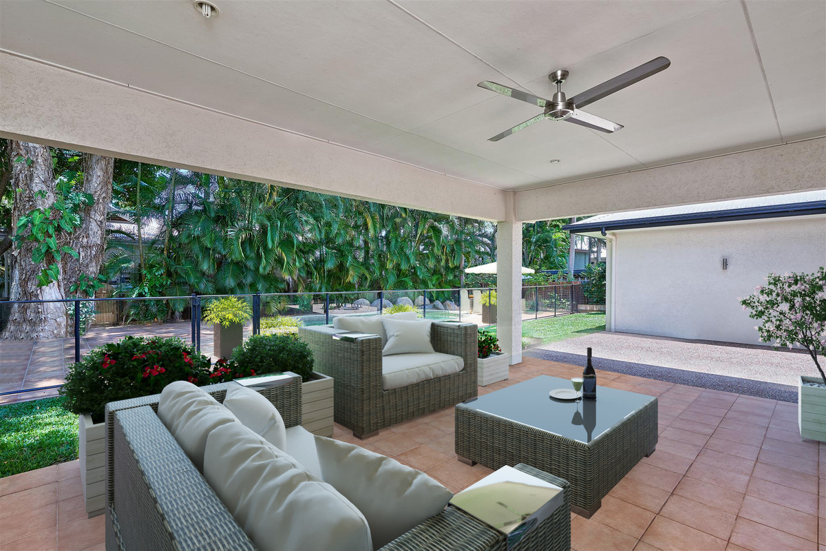 20 Batt Street, Clifton Beach, QLD 4879 AUS