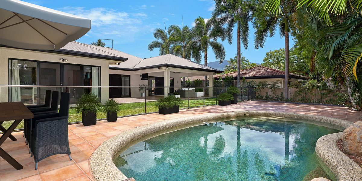 20 Batt Street, Clifton Beach, QLD 4879 AUS