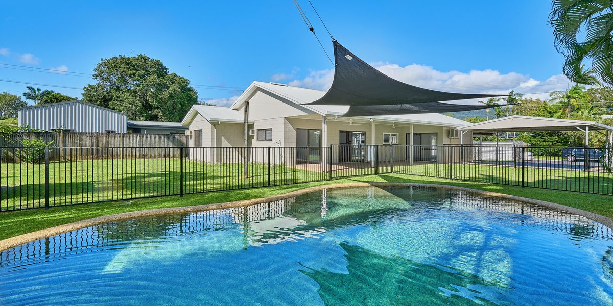 25 Rabaul Street, Trinity Beach, QLD 4879 AUS
