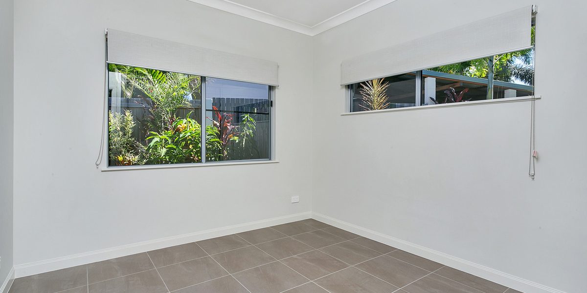 2/14 Scarborough Close, Kewarra Beach, QLD 4879 AUS