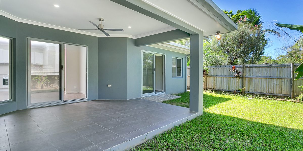 2/14 Scarborough Close, Kewarra Beach, QLD 4879 AUS