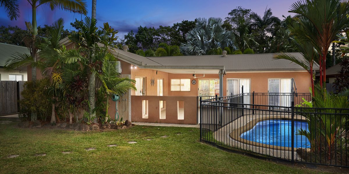 10 Sarina Close, Kewarra Beach, QLD 4879 AUS