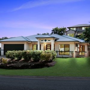 40 West Parkridge Drive, Brinsmead, QLD 4870 AUS
