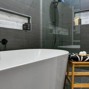 4 Yumbabulla Green, Smithfield, QLD 4878 AUS