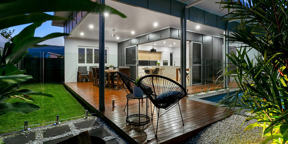 4 Yumbabulla Green, Smithfield, QLD 4878 AUS