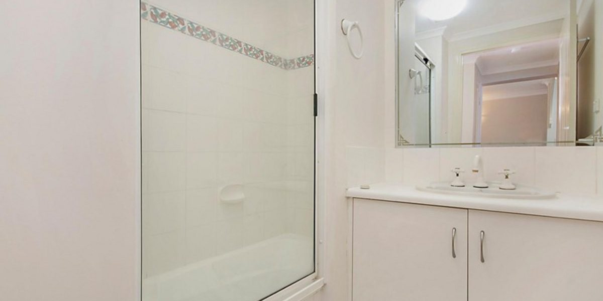 9/158-160a McLeod Street, Cairns North, QLD 4870 AUS