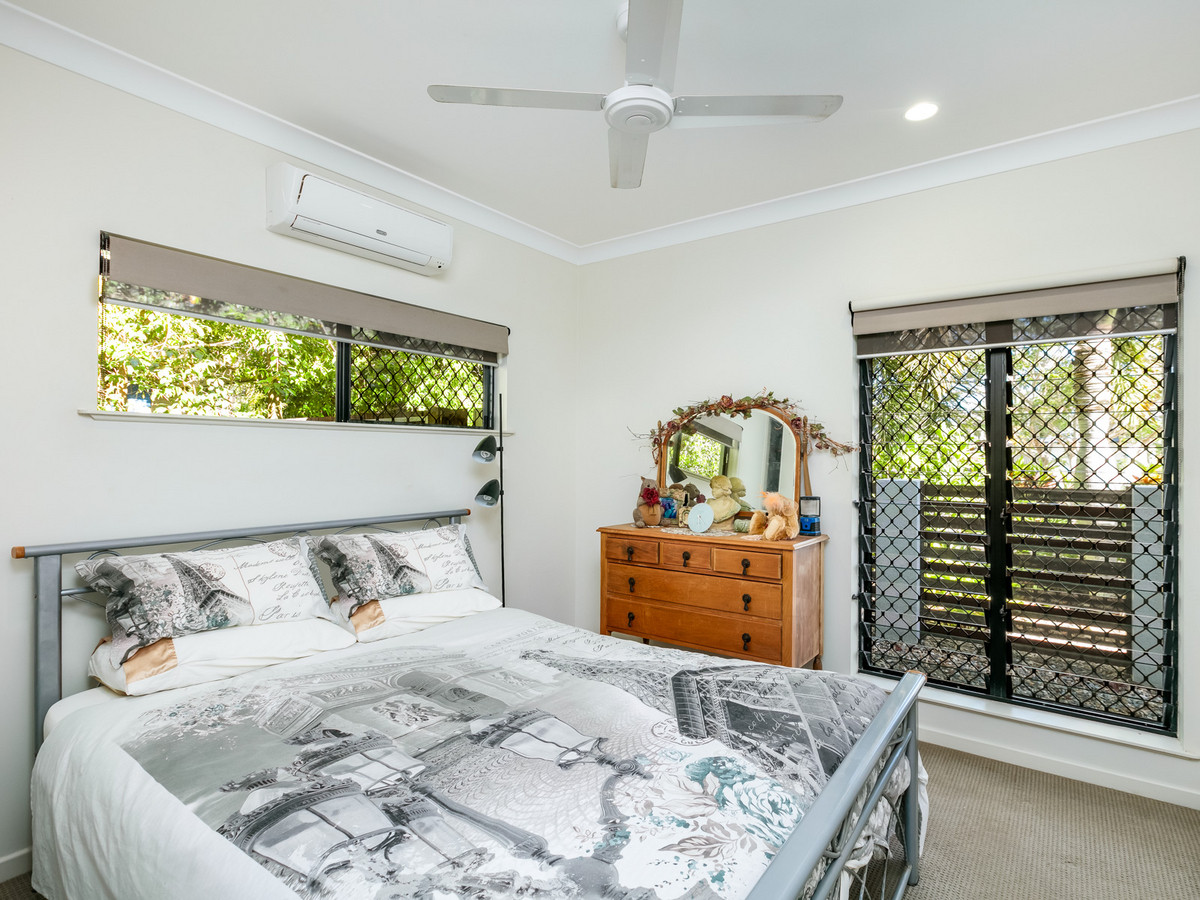 21 Angor Road, Trinity Park, QLD 4879 AUS