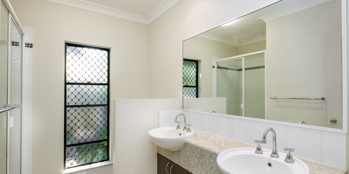 21 Angor Road, Trinity Park, QLD 4879 AUS