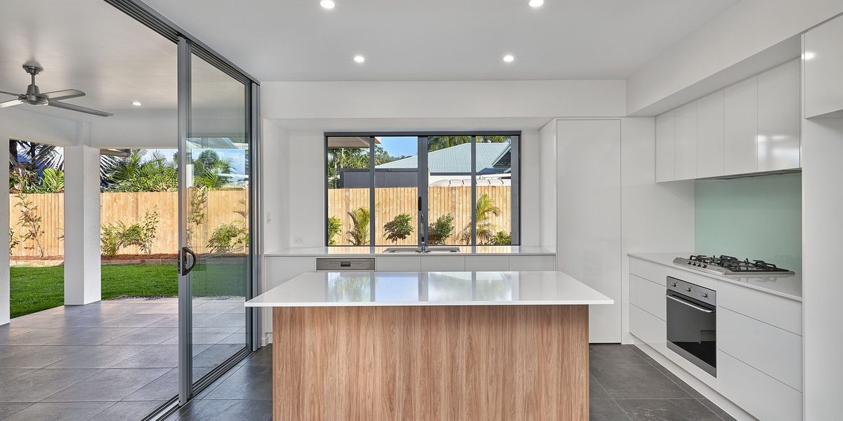74 B Moore Road, Kewarra Beach, QLD 4879 AUS