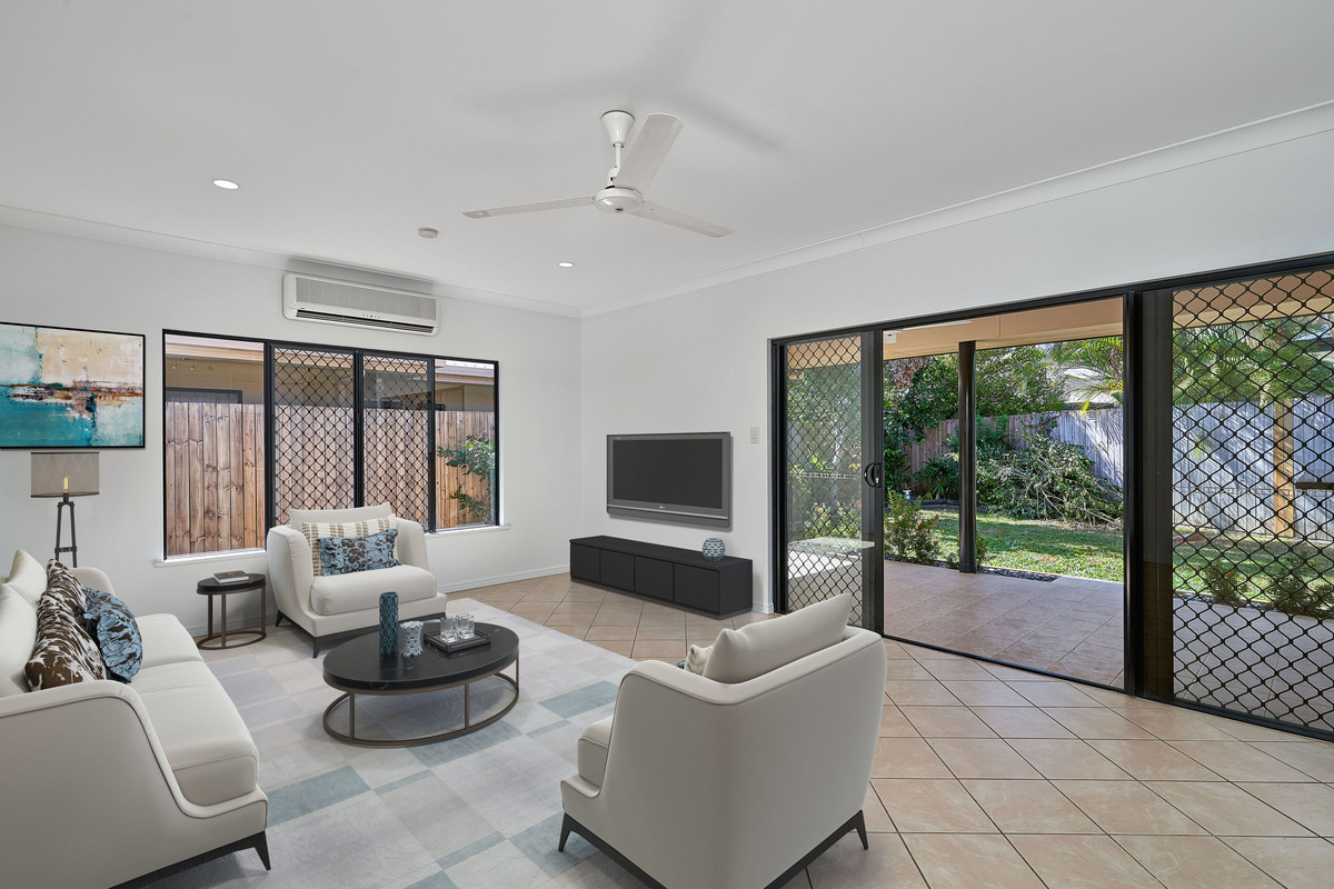 11 Bronte Close, Kewarra Beach, QLD 4879 AUS