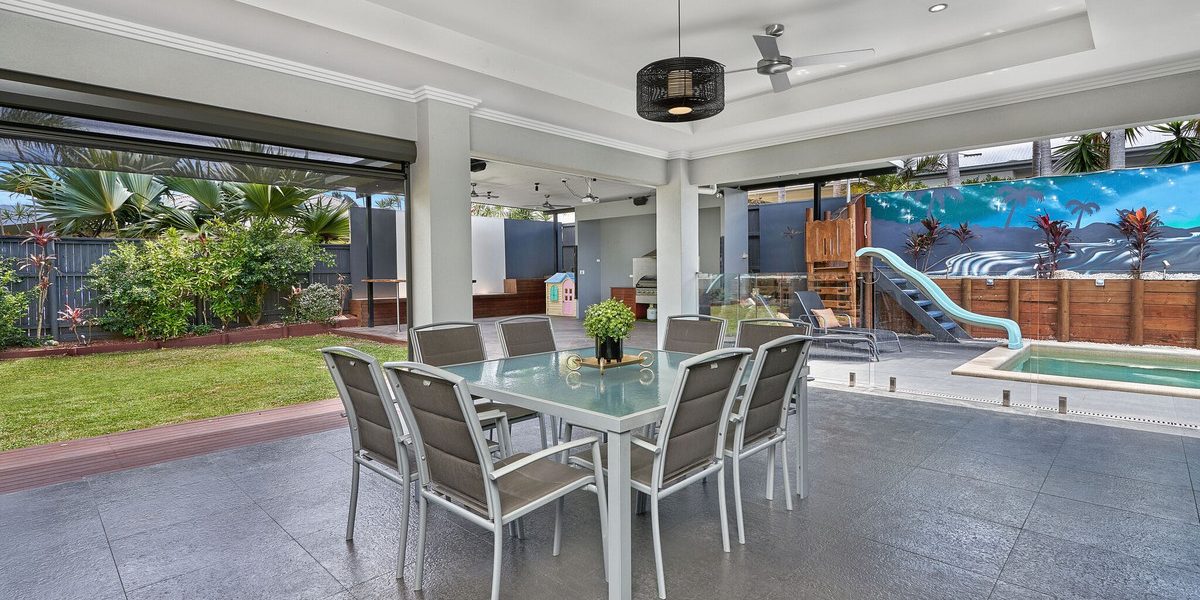 9 Catamaran Circuit, Trinity Beach, QLD 4879 AUS