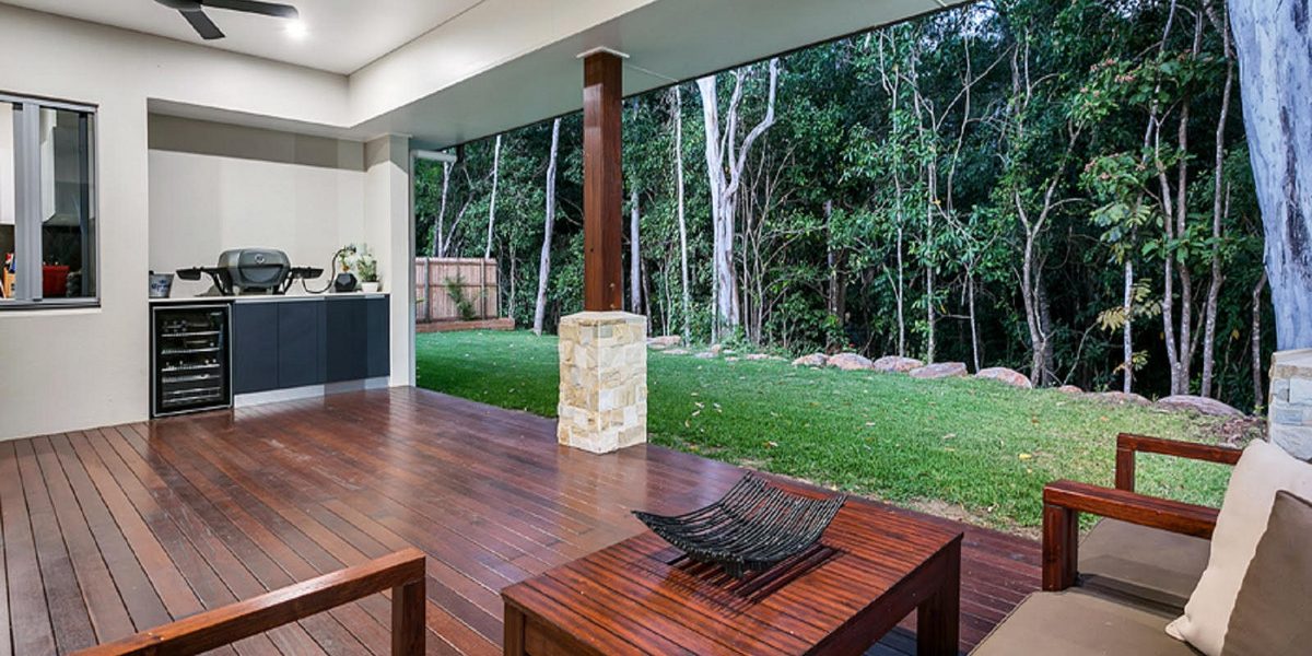 29 Moore Road, Kewarra Beach, QLD 4879 AUS