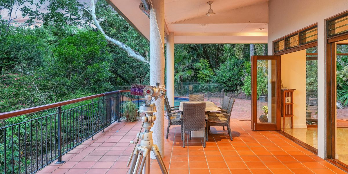 17-19 Lark Close, Clifton Beach, QLD 4879 AUS