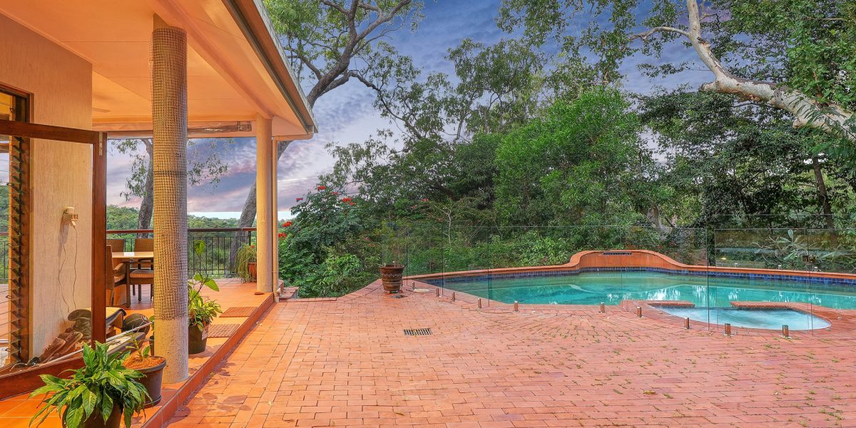 17-19 Lark Close, Clifton Beach, QLD 4879 AUS