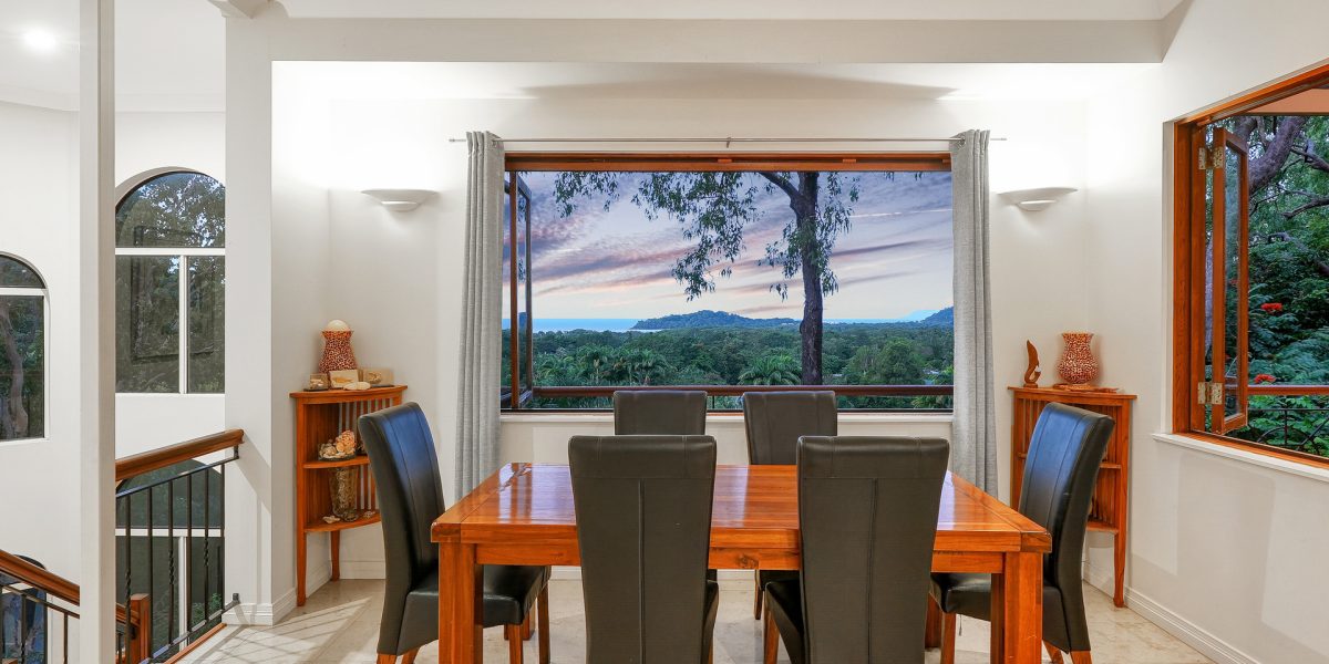 17-19 Lark Close, Clifton Beach, QLD 4879 AUS