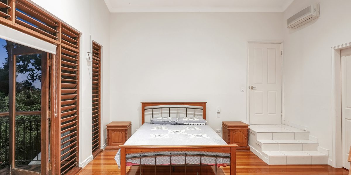 17-19 Lark Close, Clifton Beach, QLD 4879 AUS