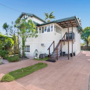 2/12 Allan Street, Bungalow, QLD 4870 AUS