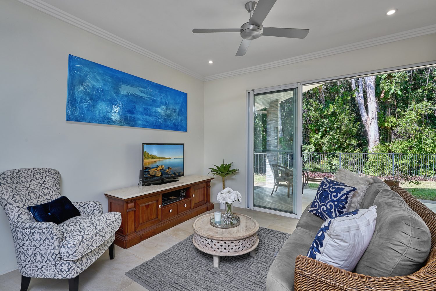 44 Rudder Close, Clifton Beach, QLD 4879 AUS