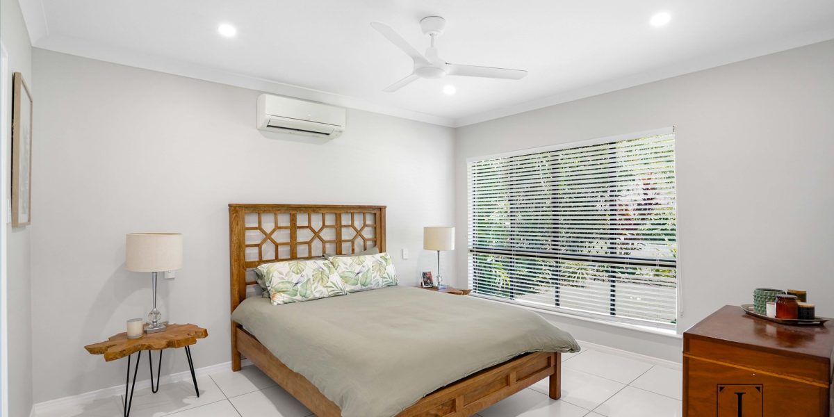 19 John Malcolm Street, Redlynch, QLD 4870 AUS