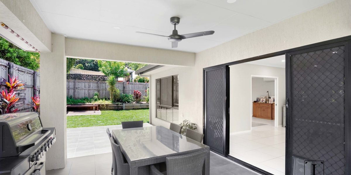 19 John Malcolm Street, Redlynch, QLD 4870 AUS