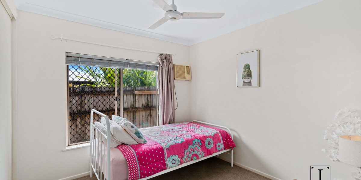 17 Lillipilli Street, Redlynch, QLD 4870 AUS