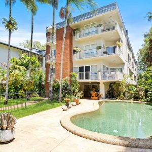 9/79 Arlington Esplanade, Clifton Beach, QLD 4879 AUS