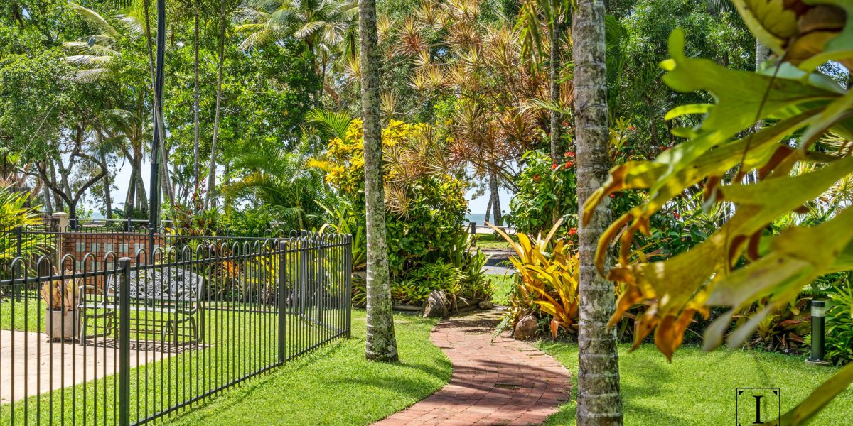 9/79 Arlington Esplanade, Clifton Beach, QLD 4879 AUS