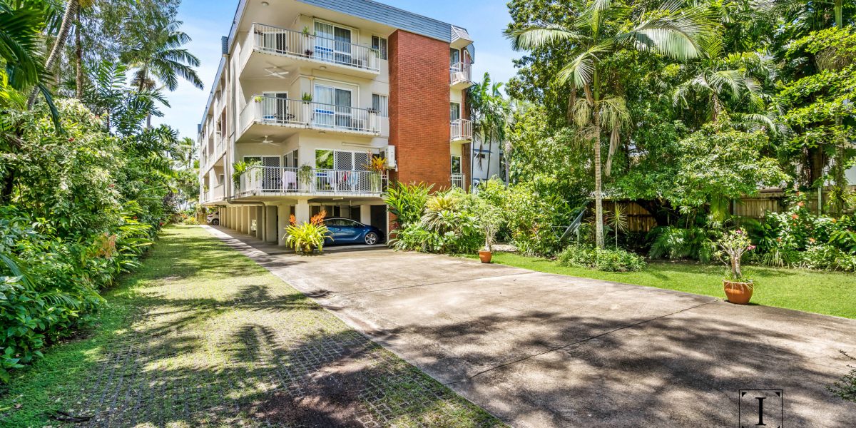 9/79 Arlington Esplanade, Clifton Beach, QLD 4879 AUS