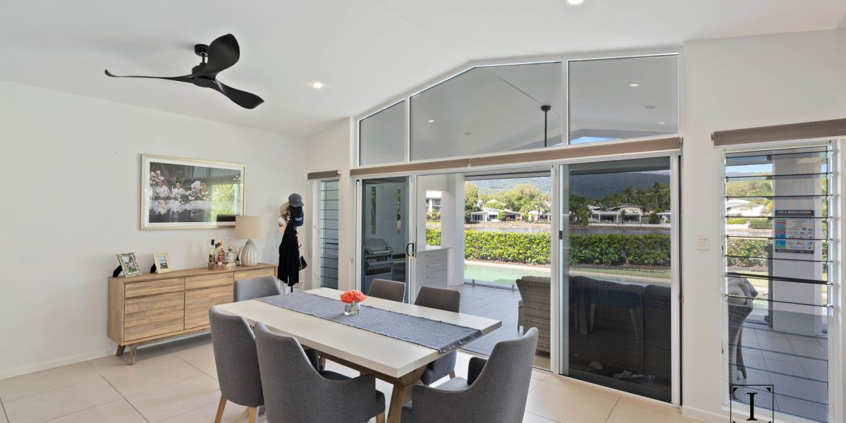 4 Lagoon Drive, Trinity Beach, QLD 4879 AUS