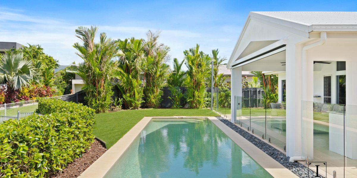 4 Lagoon Drive, Trinity Beach, QLD 4879 AUS