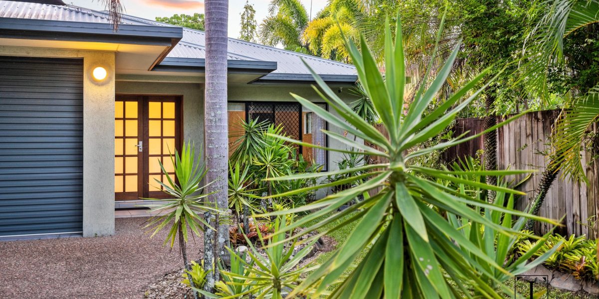 24 Monterey Street, Kewarra Beach, QLD 4879 AUS