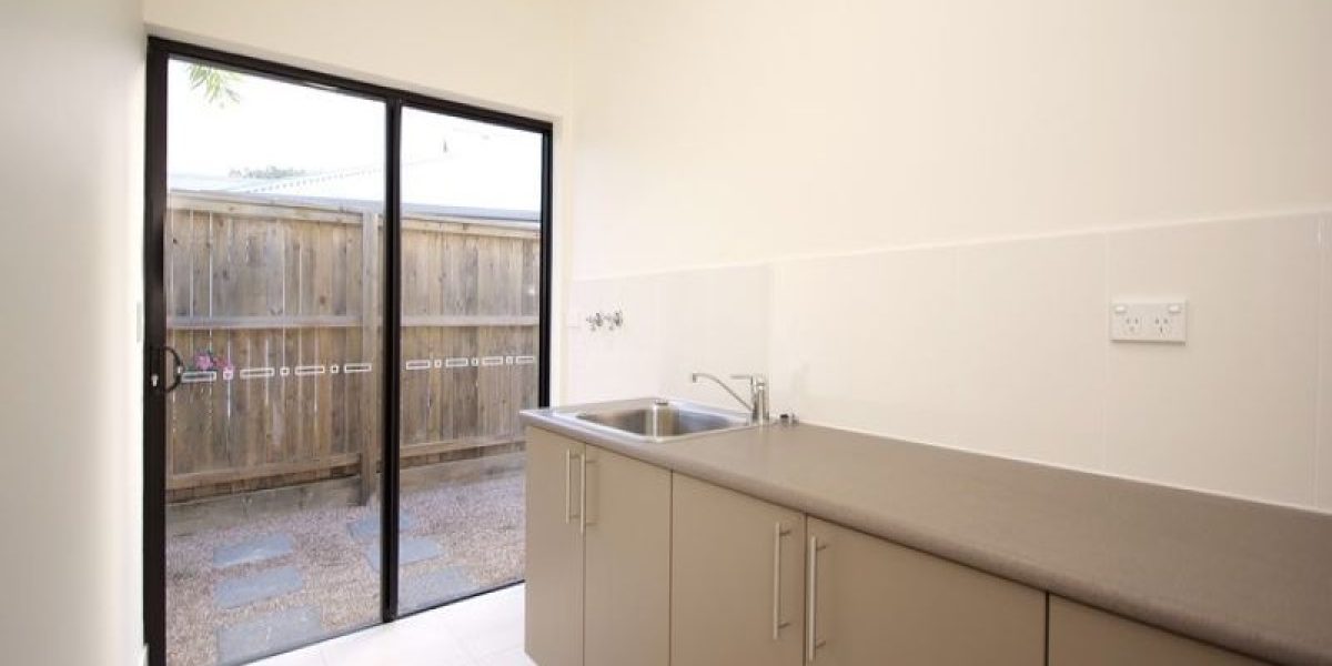 27 Iridescent Drive, Trinity Park, QLD 4879 AUS