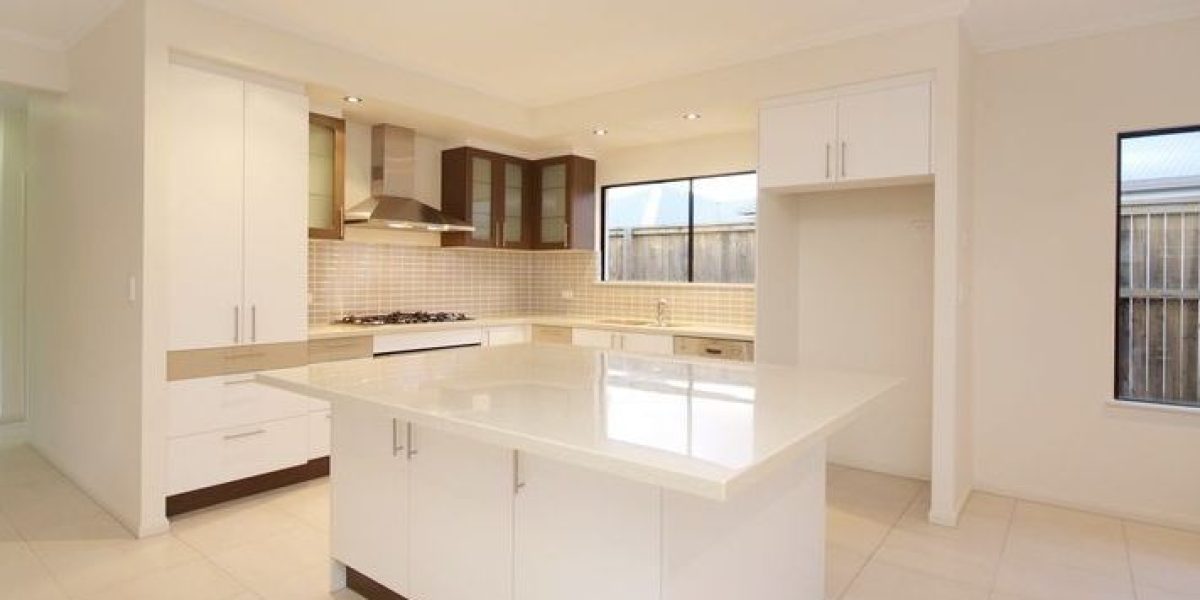 27 Iridescent Drive, Trinity Park, QLD 4879 AUS