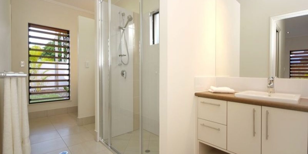 27 Iridescent Drive, Trinity Park, QLD 4879 AUS