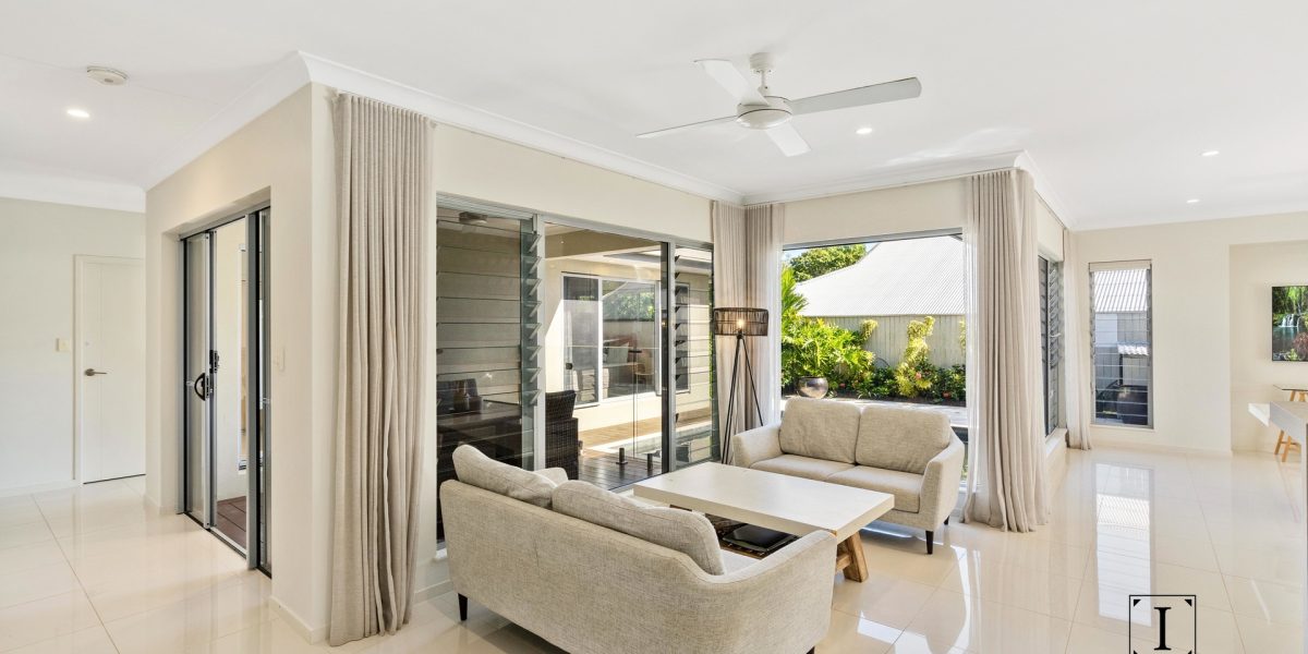 7 Whipbird Drive, Smithfield, QLD 4878 AUS