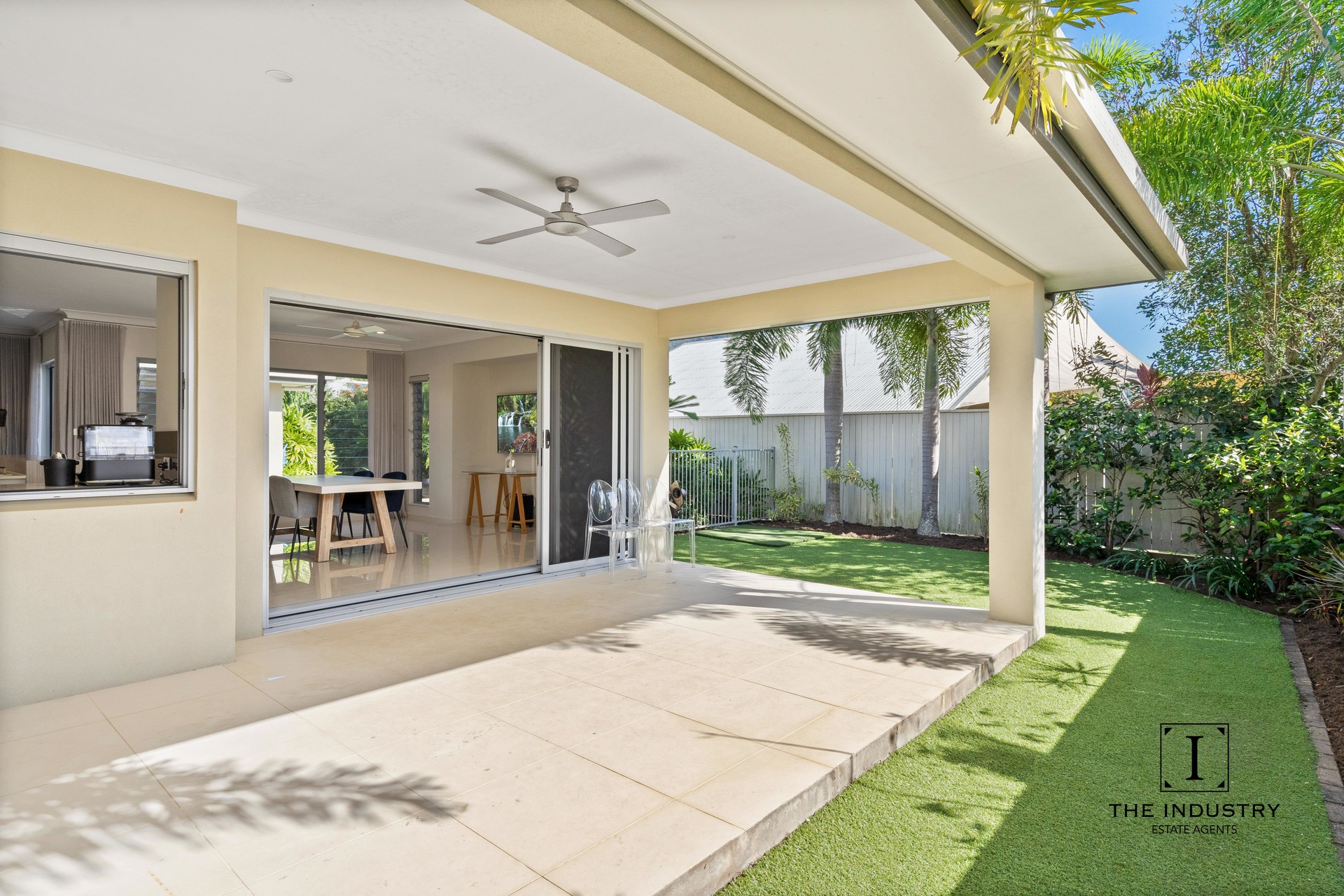 7 Whipbird Drive, Smithfield, QLD 4878 AUS